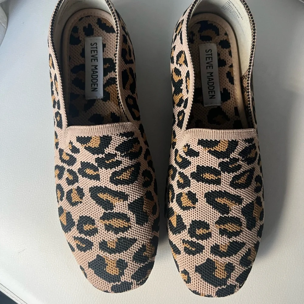 Steve Madden Tan and Black Leopard Flats - Picture 1 of 5